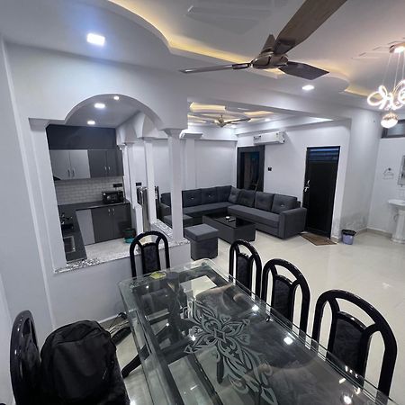 J K Apartment Allāhābād Junction 외부 사진