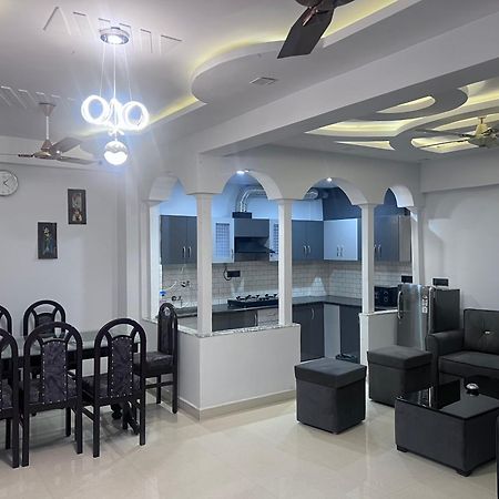 J K Apartment Allāhābād Junction 외부 사진