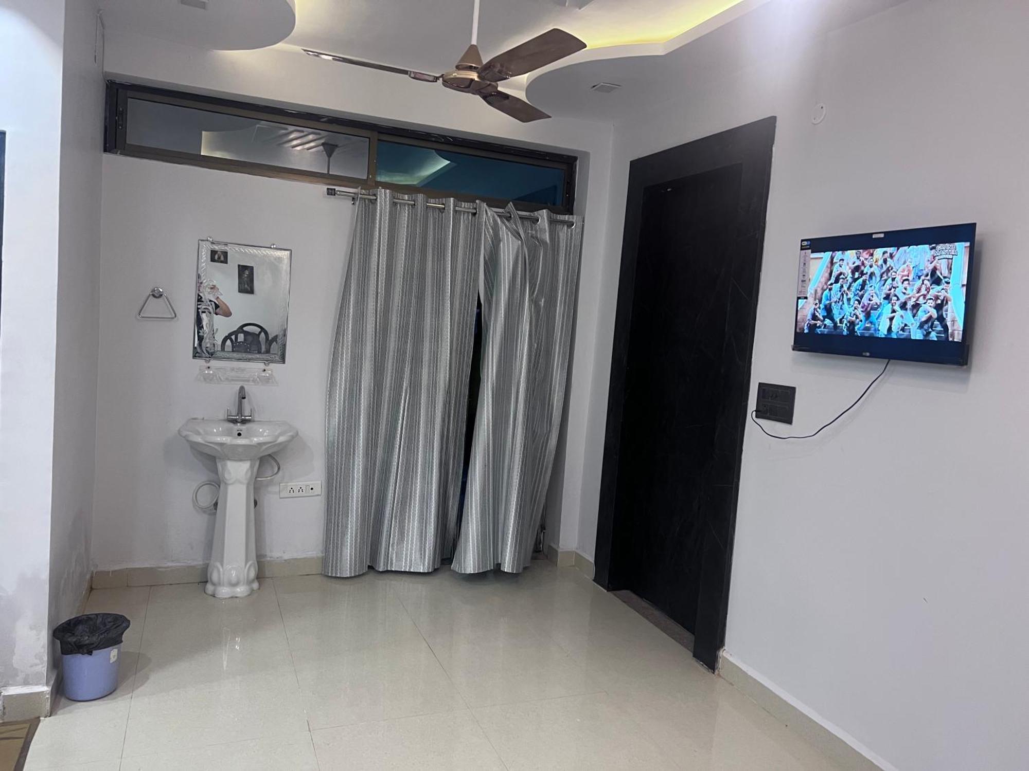 J K Apartment Allāhābād Junction 외부 사진