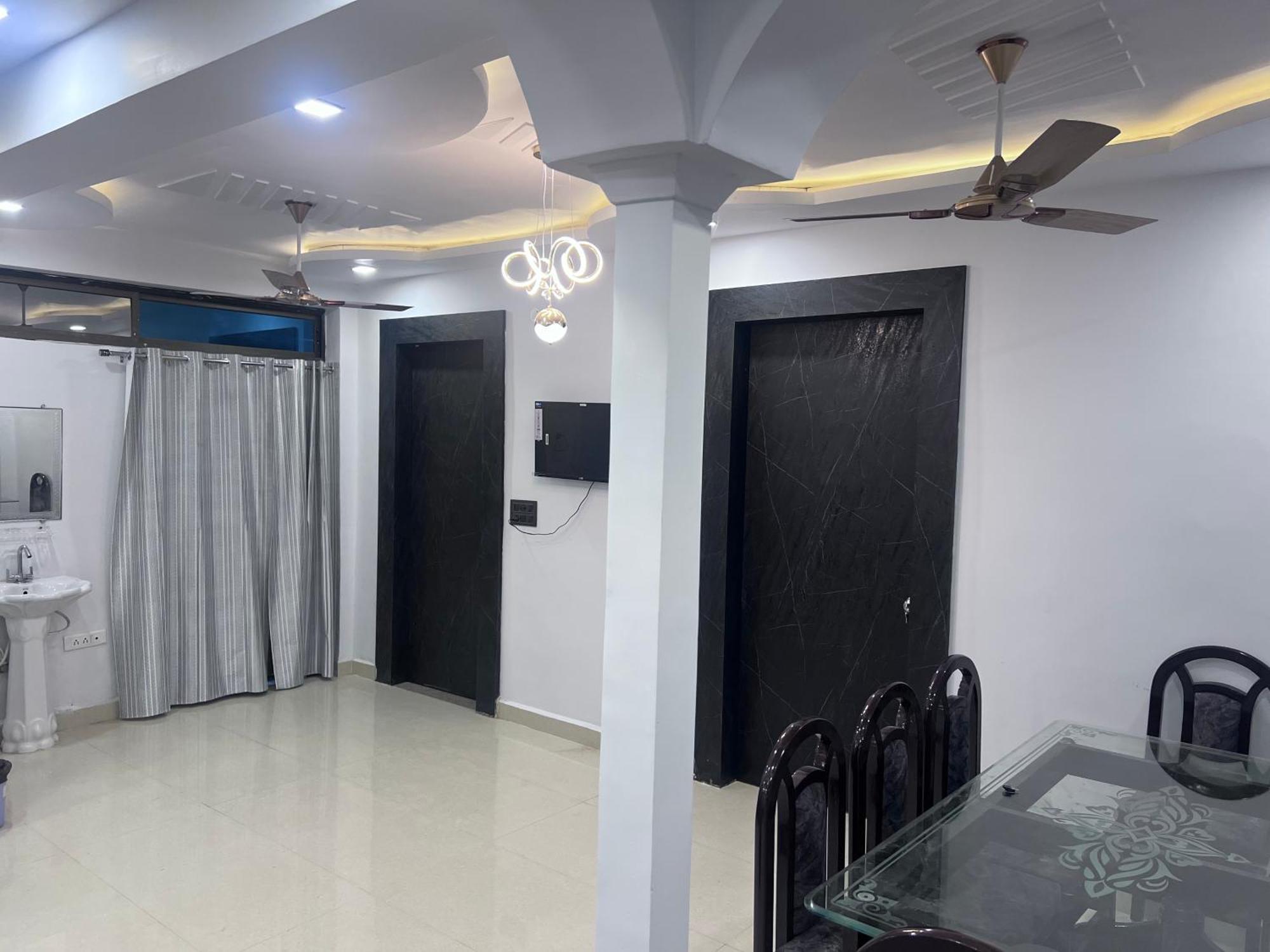 J K Apartment Allāhābād Junction 외부 사진