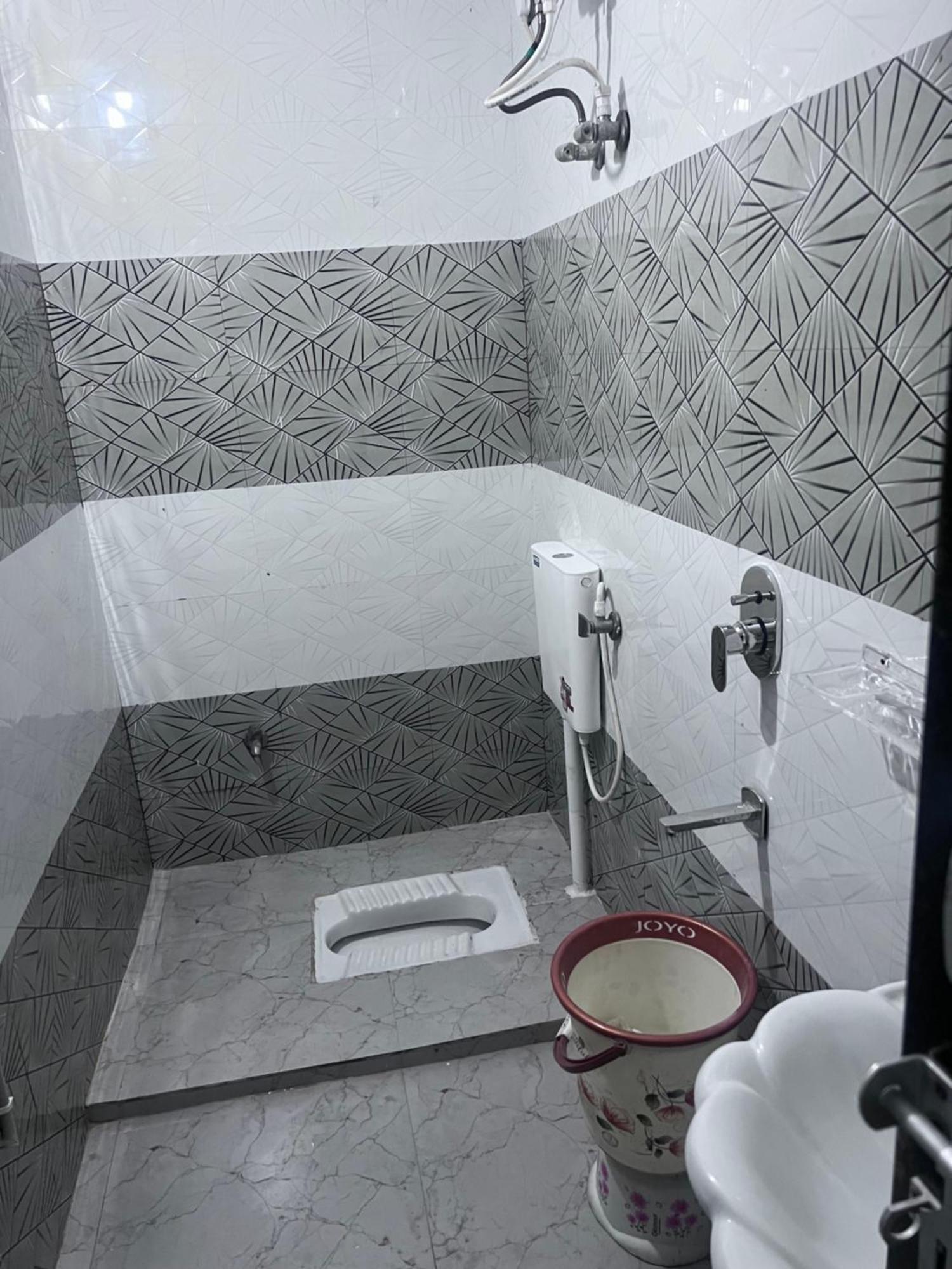 J K Apartment Allāhābād Junction 외부 사진